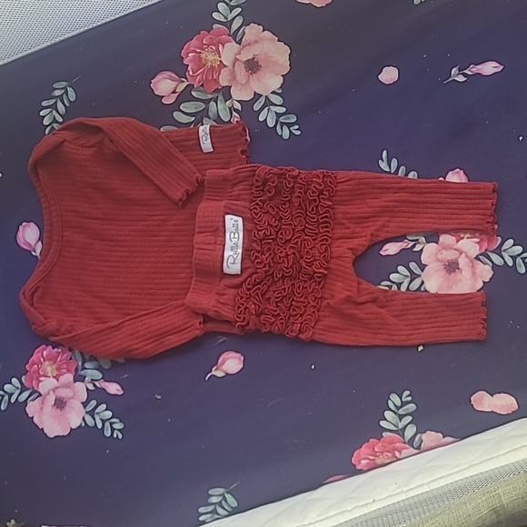 Infant Girls Ruffle Butts 2pc outfit - Picture 7 of 7